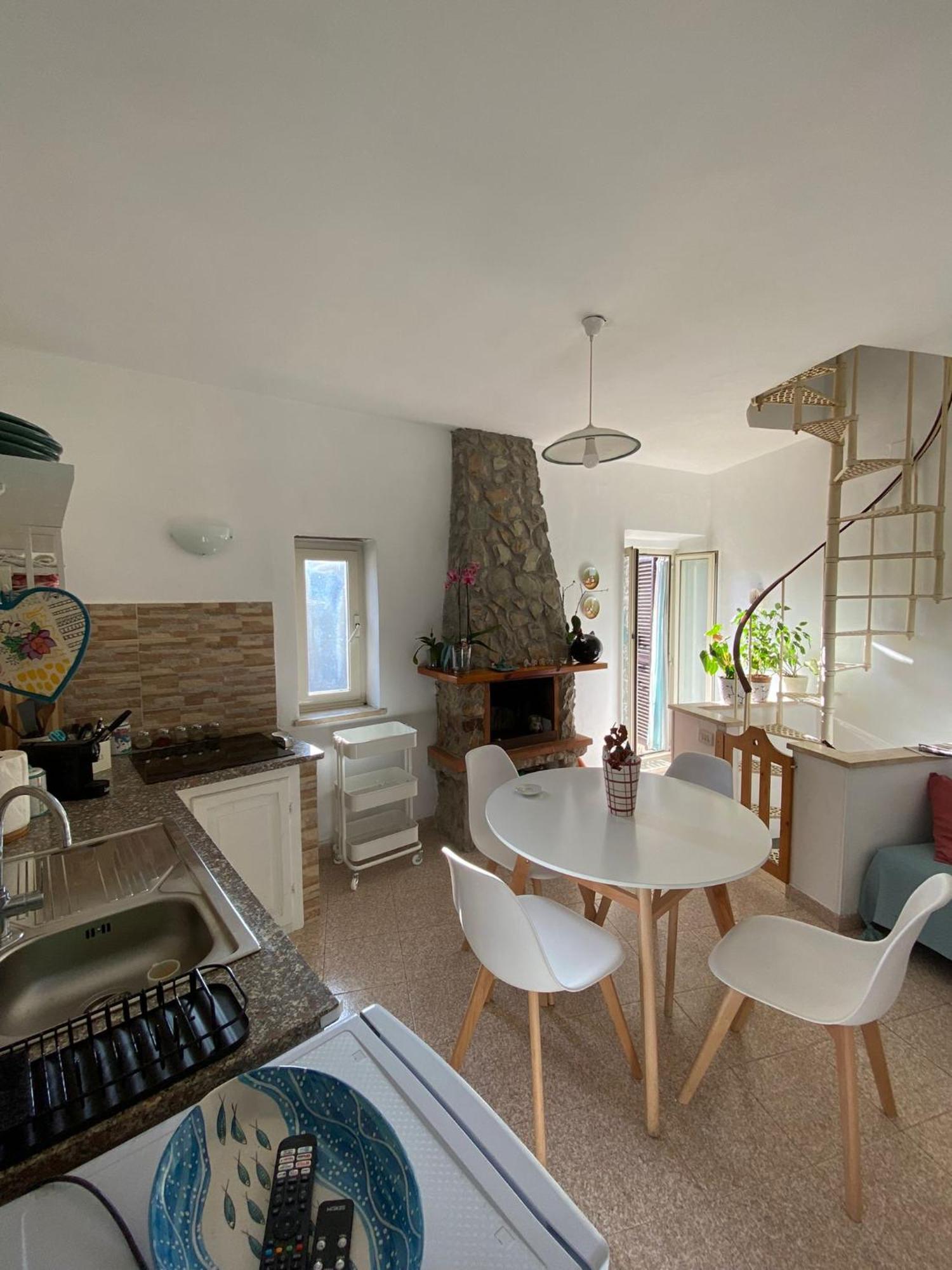 Villa La Torretta Nel Borgo Ronciglione  Esterno foto